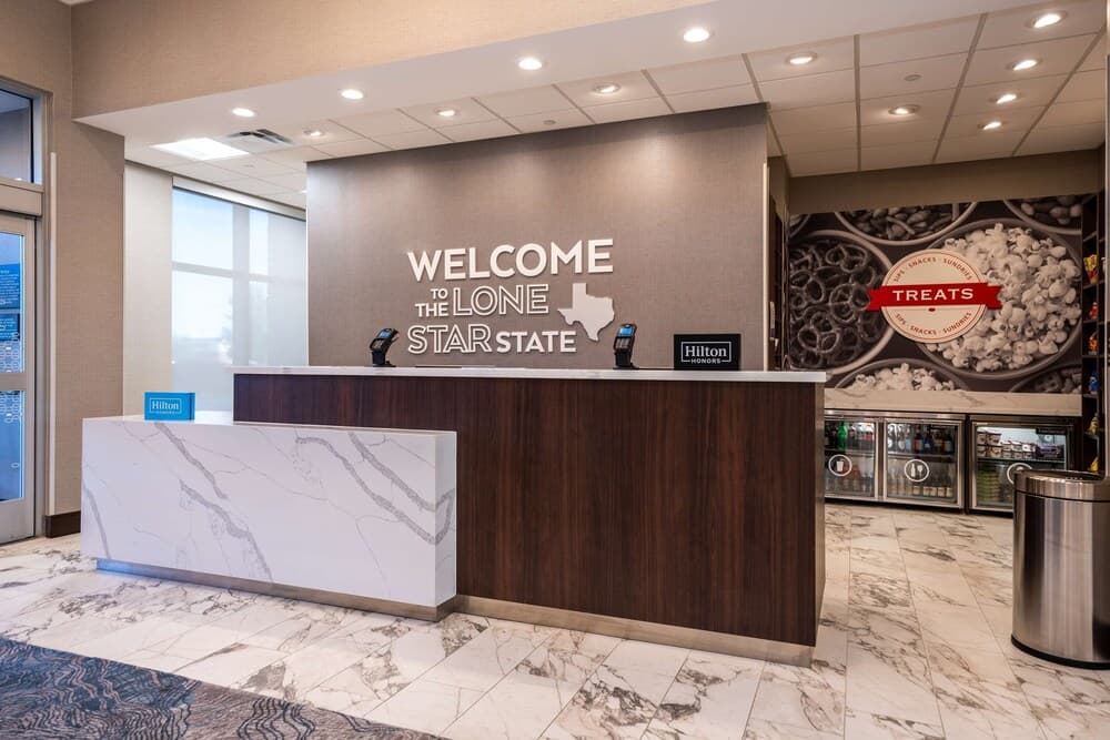Hampton Inn & Suites Houston Sugar Land gallery photo in Sugar Land, TX — image 9