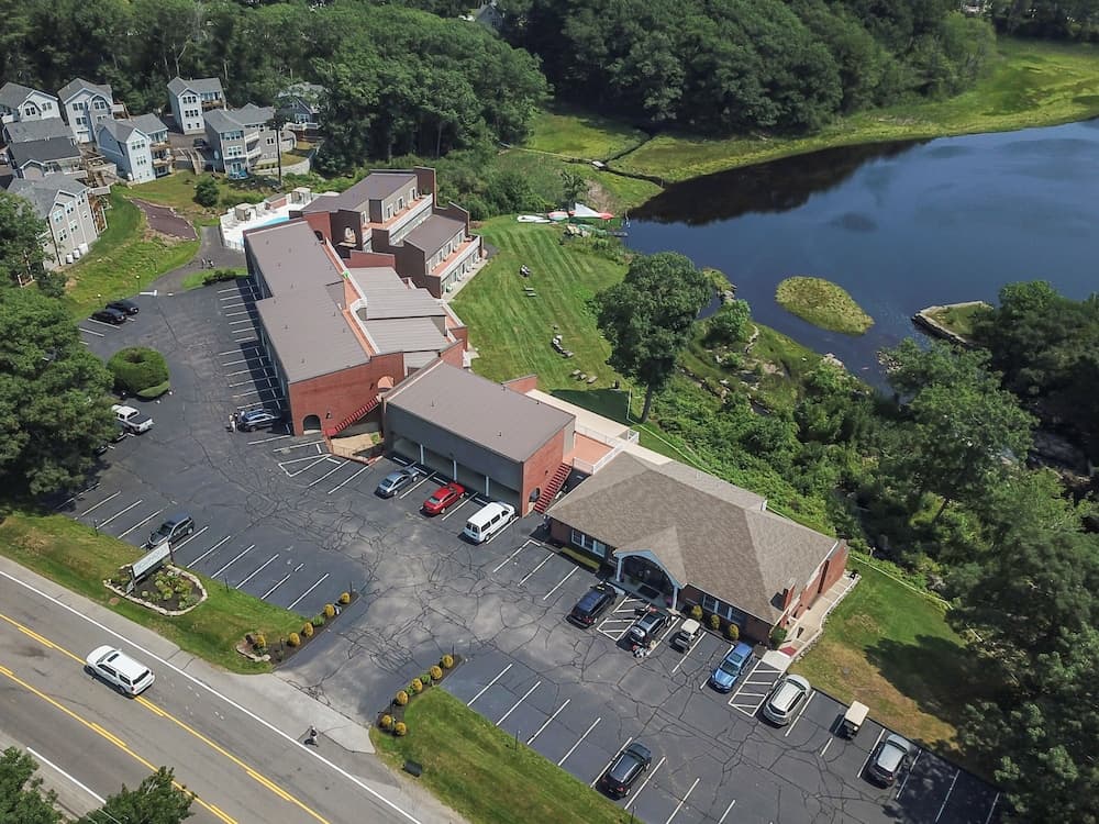 Ogunquit River Inn & Suites property views in Ogunquit — gallery photo 3