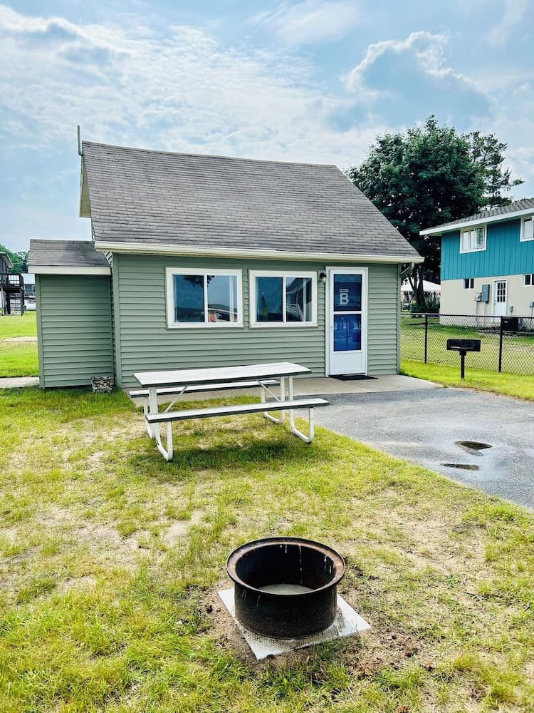 Silver Sands Hotel & Resort gallery photo in Mears, MI — image 6