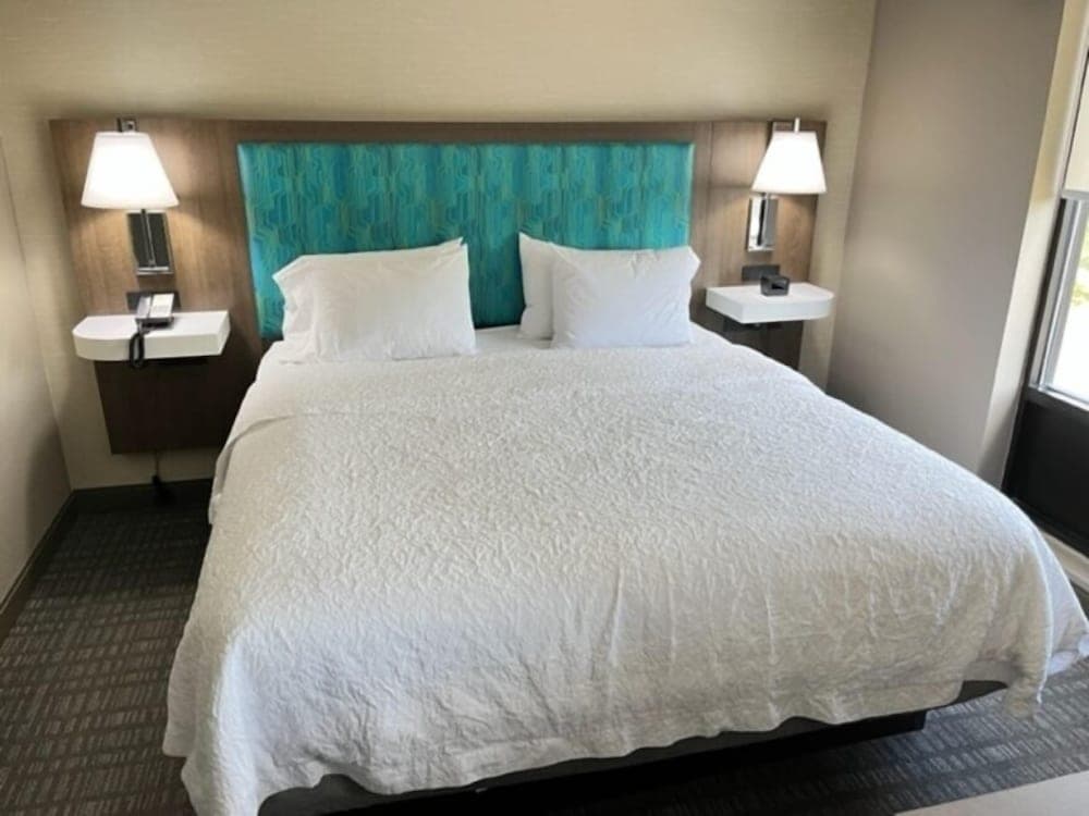 Hampton Inn & Suites Louisville East property views in Louisville, KY — gallery photo 3