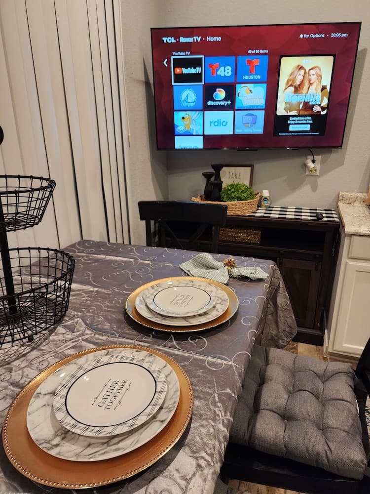 Villa Luna Hotel interior in Eagle Pass, TX — gallery photo 2