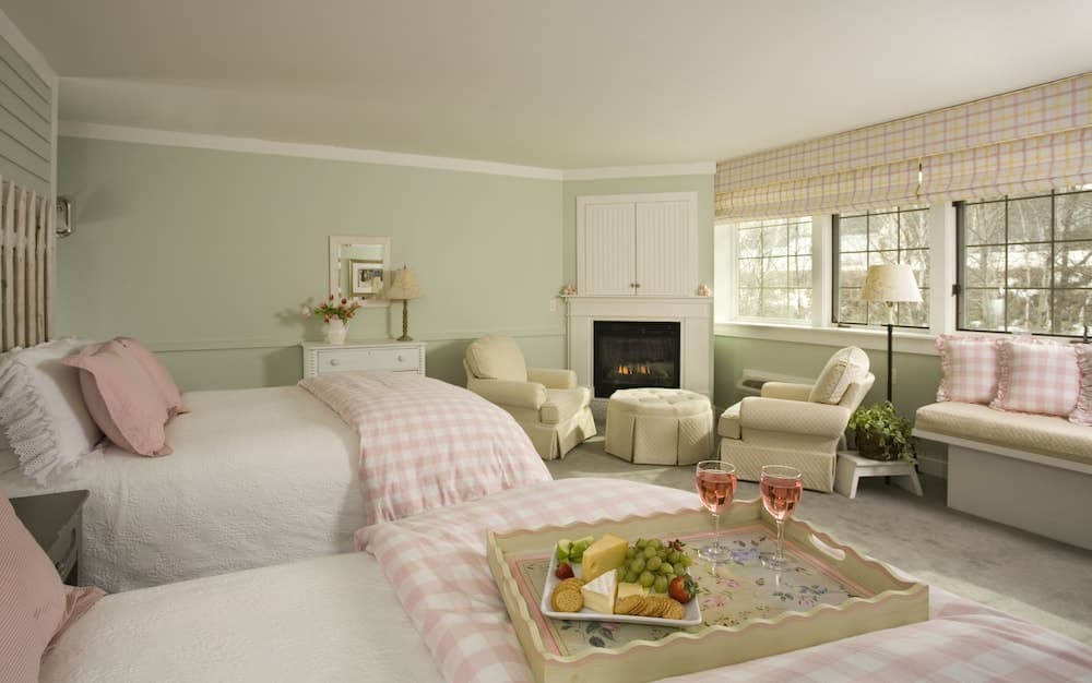 Lake Opechee Inn and Spa gallery photo in Laconia, NH — image 40