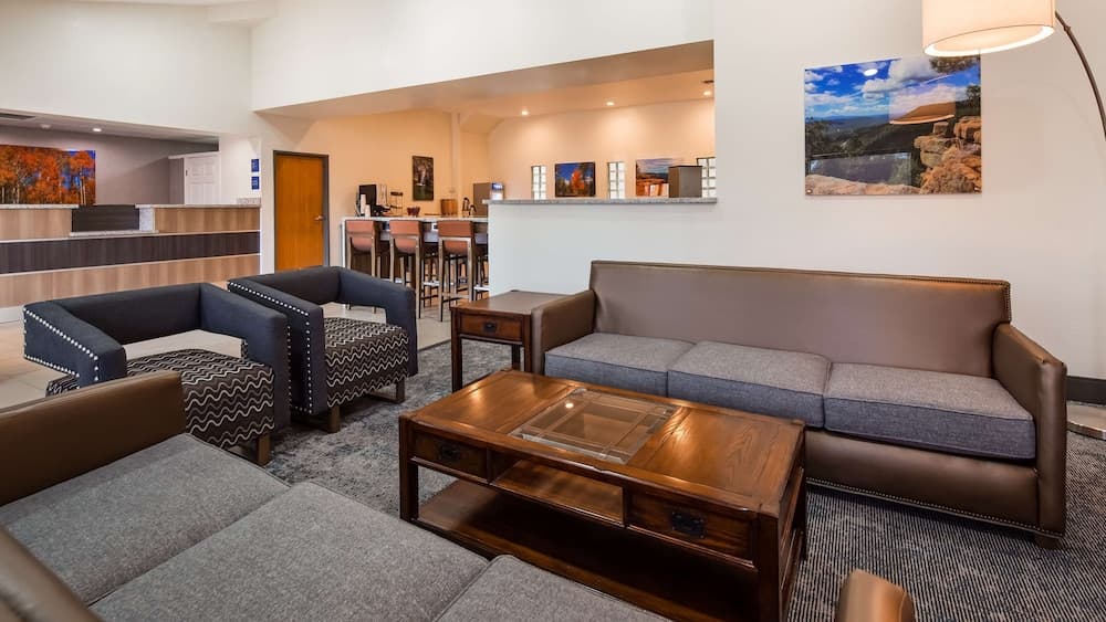 Best Western Inn of Payson interior in Payson, AZ — gallery photo 2