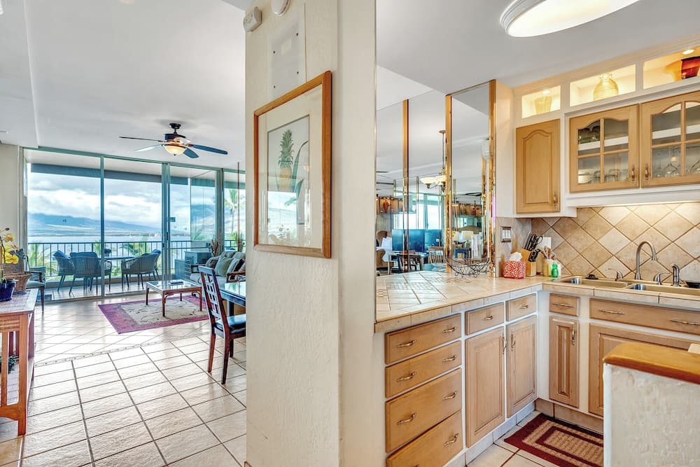 Ocean's Muse Beachfront Condo property views in Kihei, HI — gallery photo 3