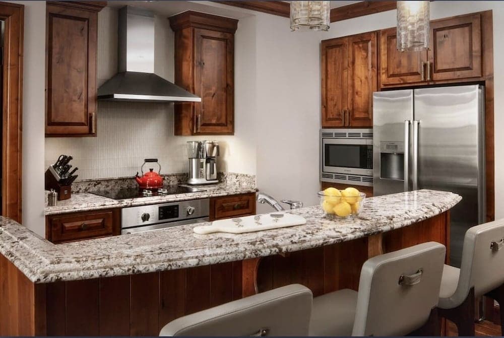 The Ritz Carlton Club 3 Bedroom Mountain View Apartment property views in Vail, CO — gallery photo 3