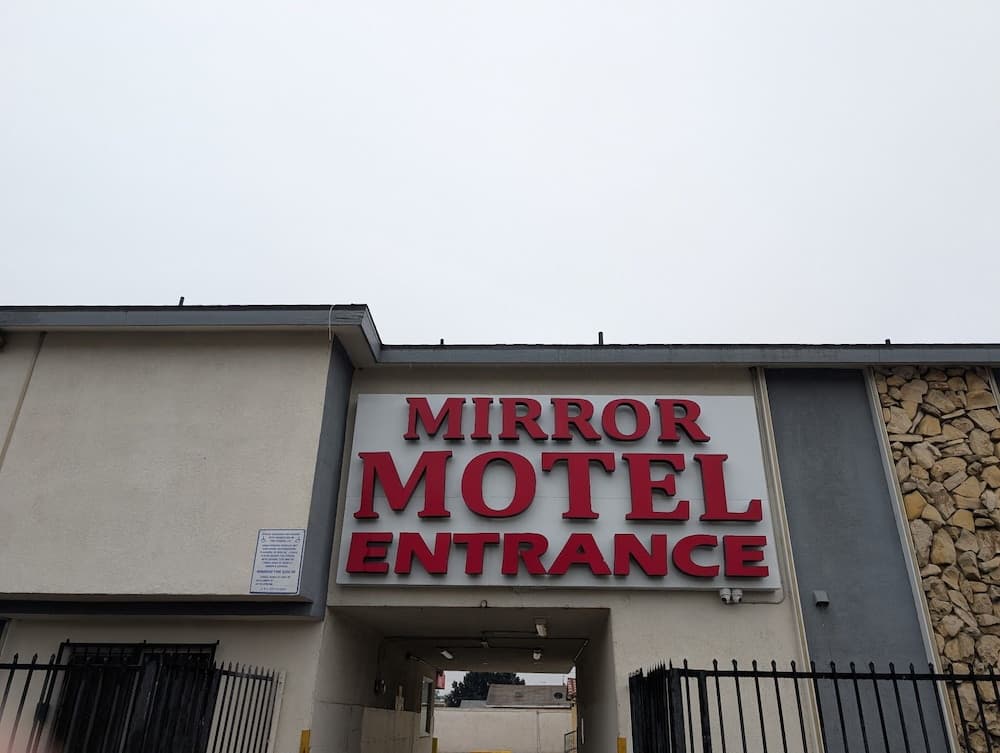Mirror Motel featured exterior or lobby in Los Angeles, CA — similar hotel