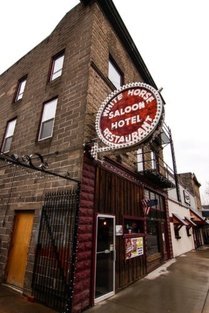 White Horse Hotel featured exterior or lobby in Spirit Lake, ID — similar hotel