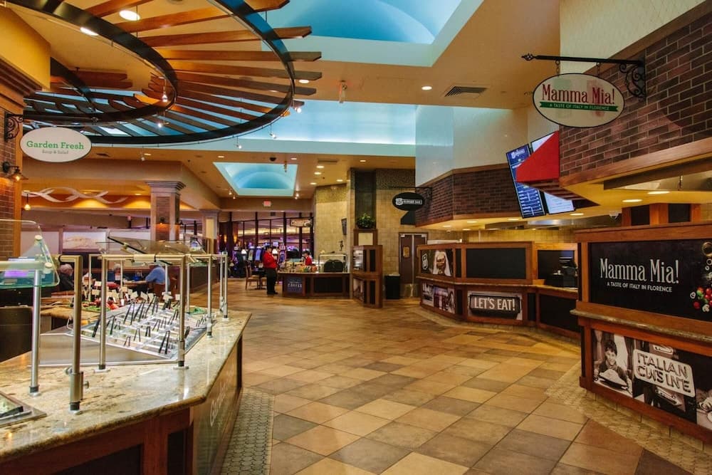 Three Rivers Casino Resort interior in Florence, OR — gallery photo 2