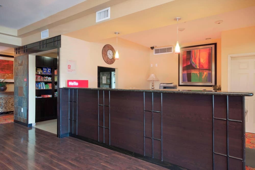 TownePlace Suites Marriott El Centro interior in El Centro, CA — gallery photo 2