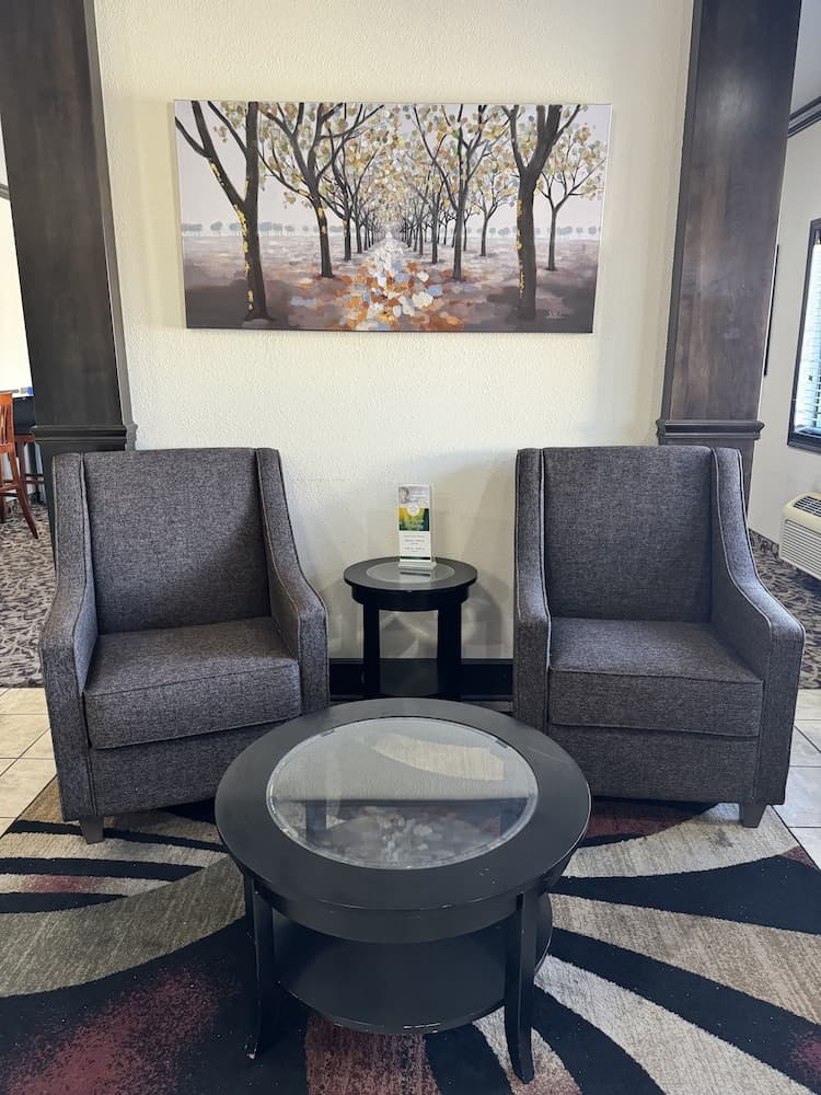 Quality Inn Forsyth - Decatur interior in Forsyth, IL — gallery photo 2