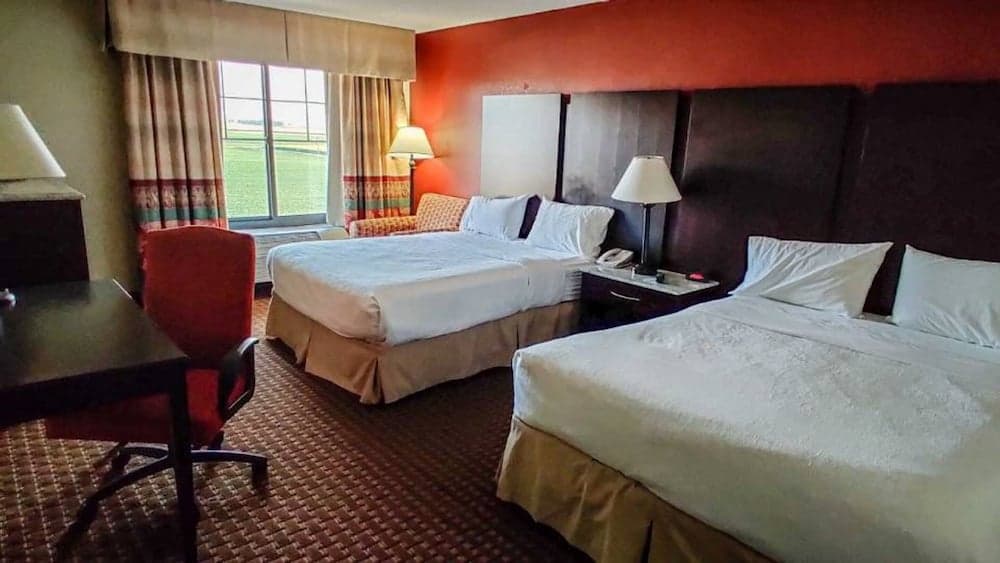 DoubleTree by Hilton Owatonna property views in Owatonna, MN — gallery photo 3
