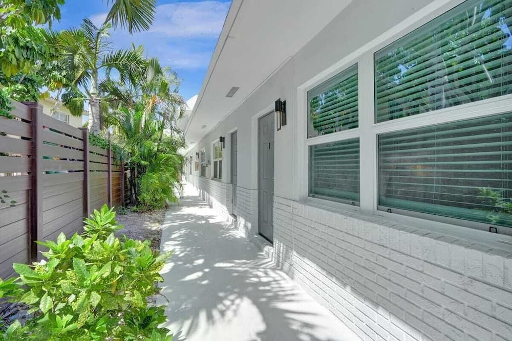 Stay Hospitality - Fort Lauderdale featured exterior or lobby in Fort Lauderdale, FL — similar hotel
