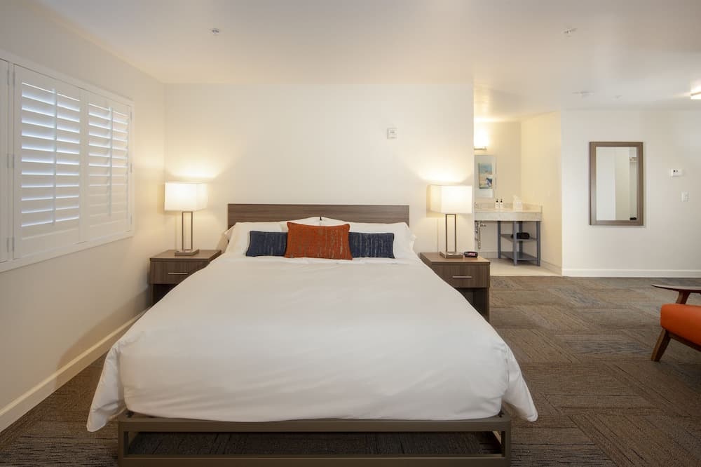 Inn At Moss Landing Point gallery photo in Moss Landing, CA — image 27