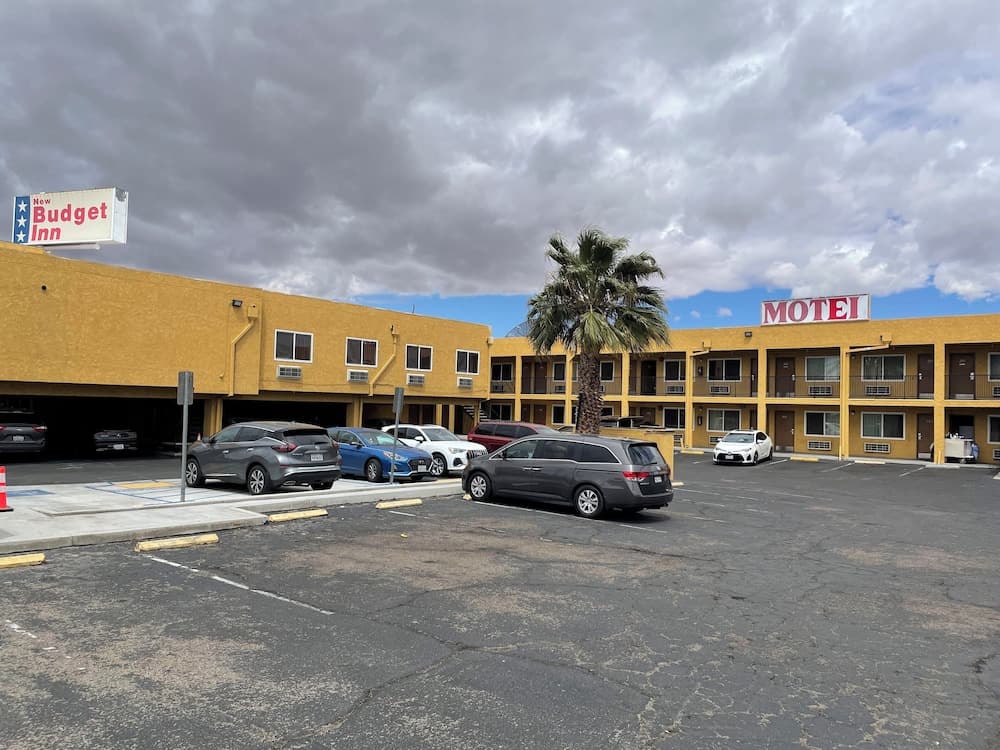 New Budget Inn gallery photo in Victorville, CA — image 34