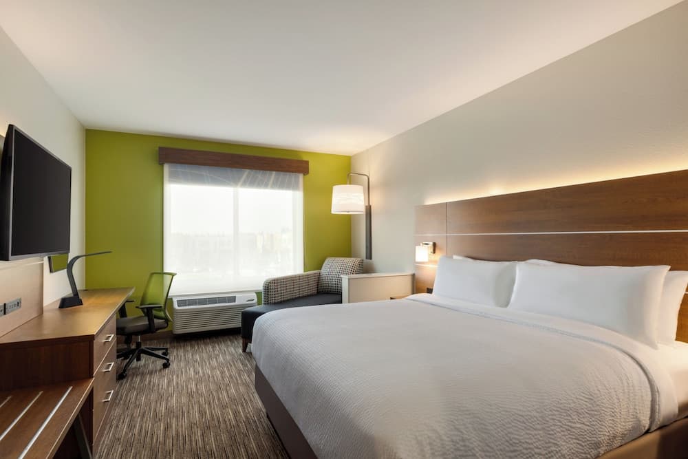 Holiday Inn Express & Suites Hayward - Castro Valley by IHG gallery photo in Hayward, CA — image 8