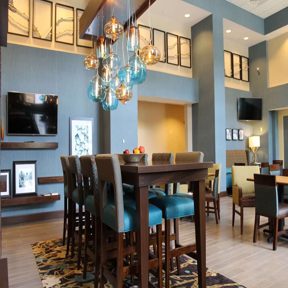Hampton Inn & Suites Stroudsburg Pocono Mountains gallery photo in Stroudsburg, PA — image 13