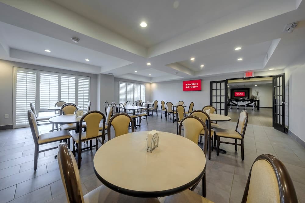 Red Roof Inn Yemassee property views in Yemassee, SC — gallery photo 3