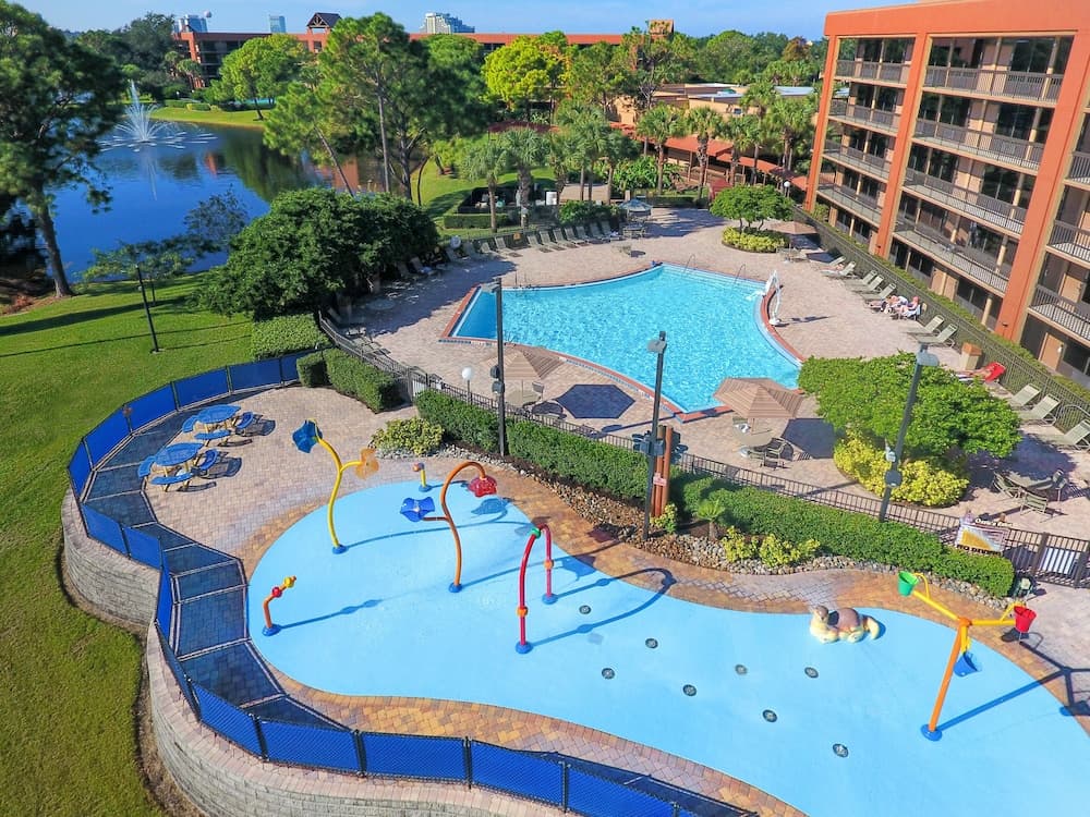 Rosen Inn Lake Buena Vista exterior or lobby in Orlando, FL — main listing photo
