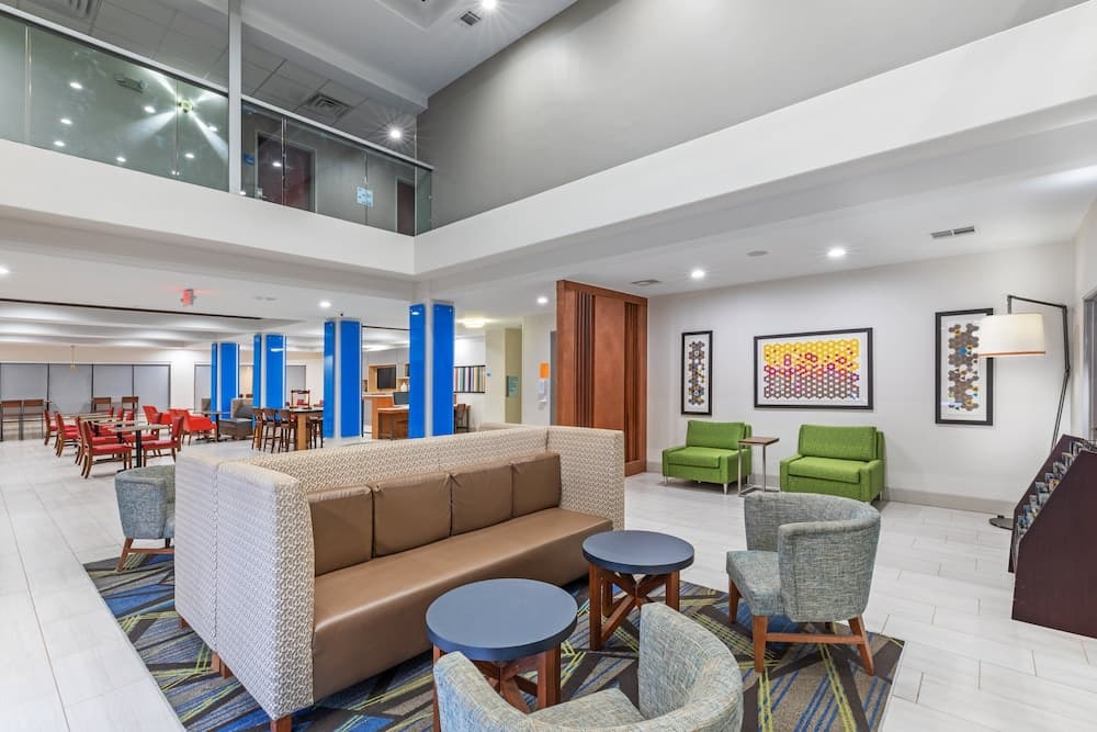 Holiday Inn Express Hotel & Suites VIDOR SOUTH by IHG gallery photo in Vidor, TX — image 12