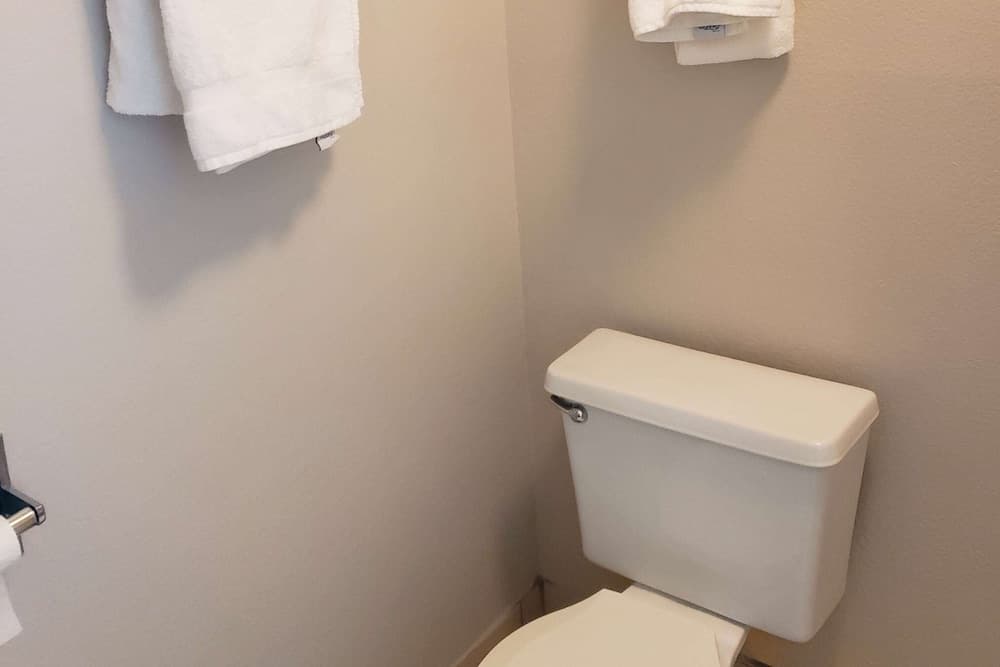Wingate by Wyndham Dayton North property views in Dayton, OH — gallery photo 3