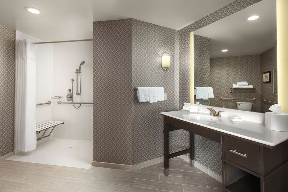 Homewood Suites by Hilton Teaneck Glenpointe gallery photo in Teaneck — image 39