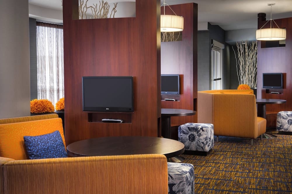 Courtyard Marriott Ankeny property views in Ankeny, IA — gallery photo 3