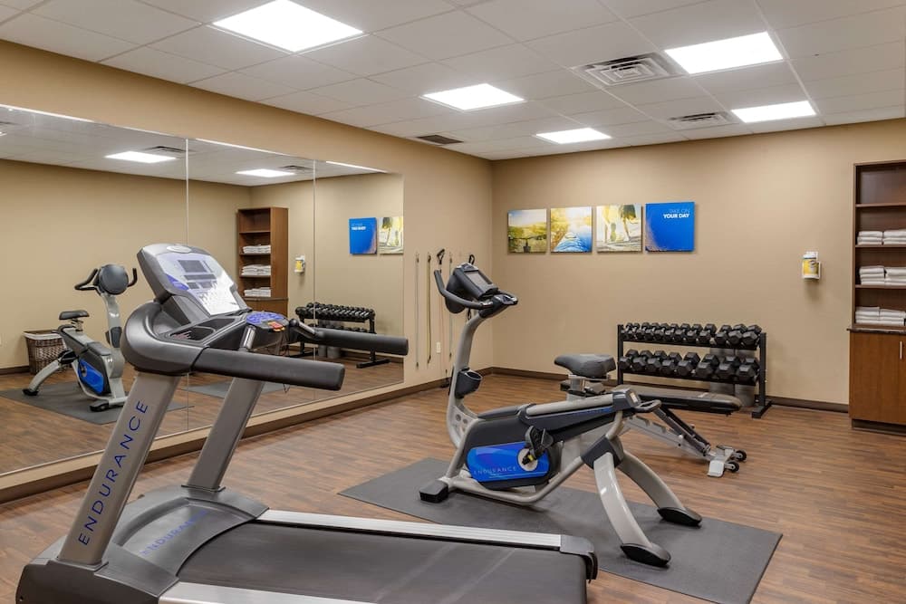 Comfort Inn & Suites Augusta — hotel in Augusta, Kansas
