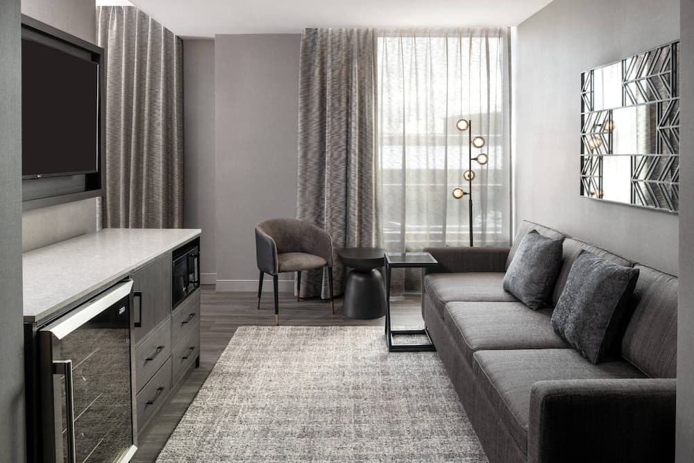 AC Hotel by Marriott Portsmouth gallery photo in Portsmouth, NH — image 4
