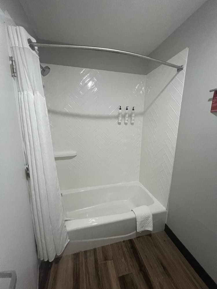 Towneplace Suites by Marriott Warren gallery photo in Warren, MI — image 8