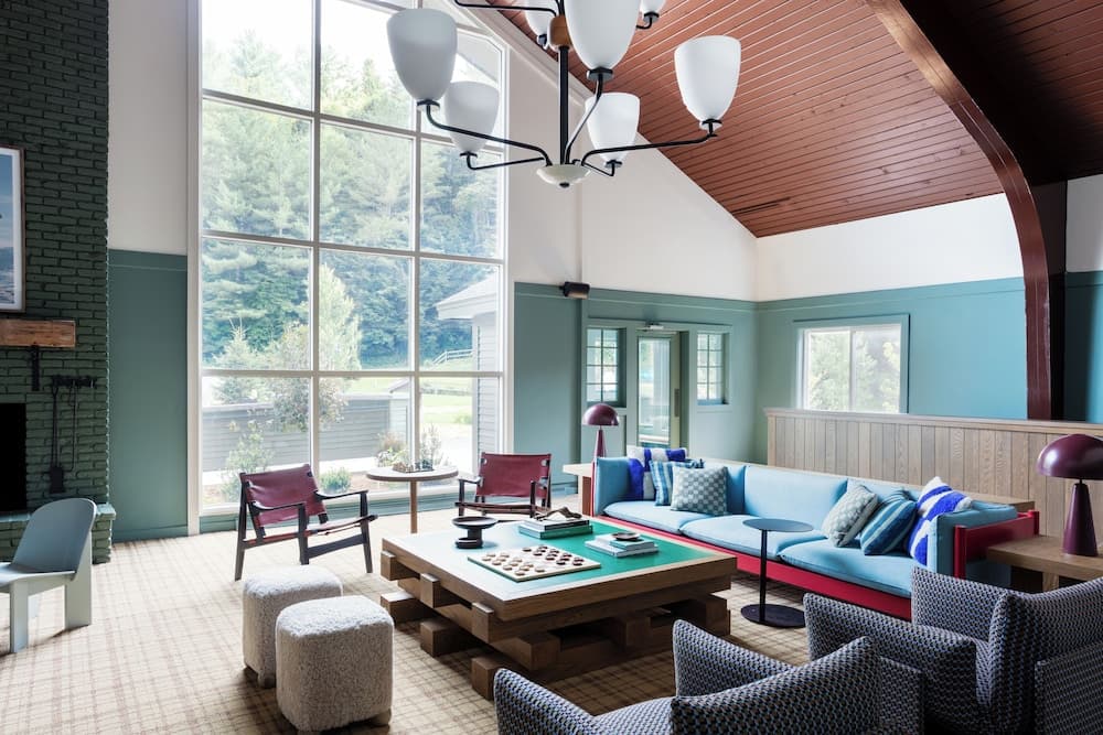 Outbound Stowe property views in Stowe — gallery photo 3