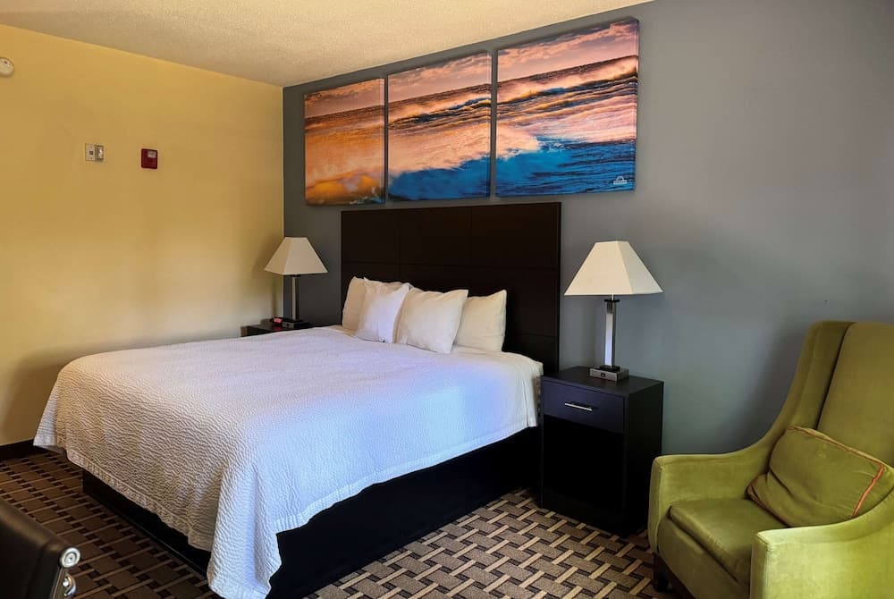 Days Inn by Wyndham Greenville South/Mauldin gallery photo in Mauldin, SC — image 19