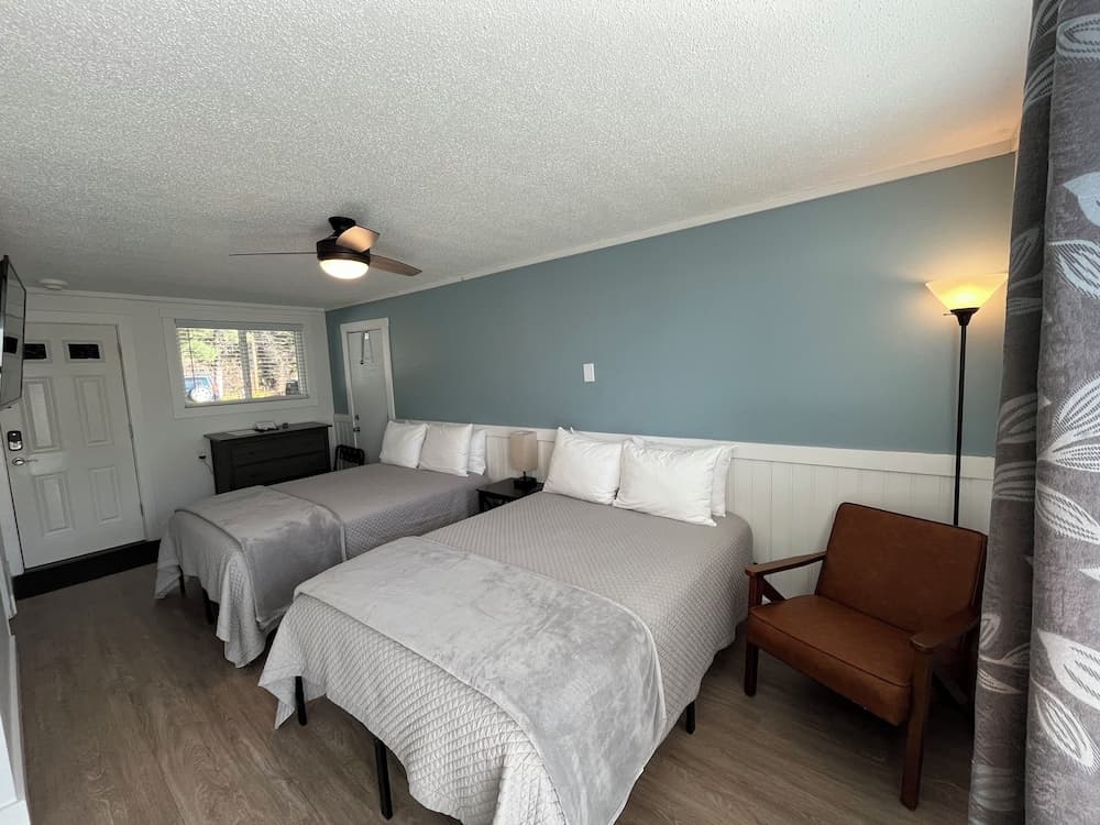 Lake Wentworth Inn gallery photo in Wolfeboro — image 25