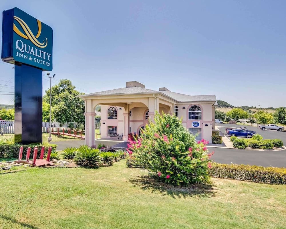 Quality Inn & Suites Kerrville featured exterior or lobby in Kerrville, TX — similar hotel