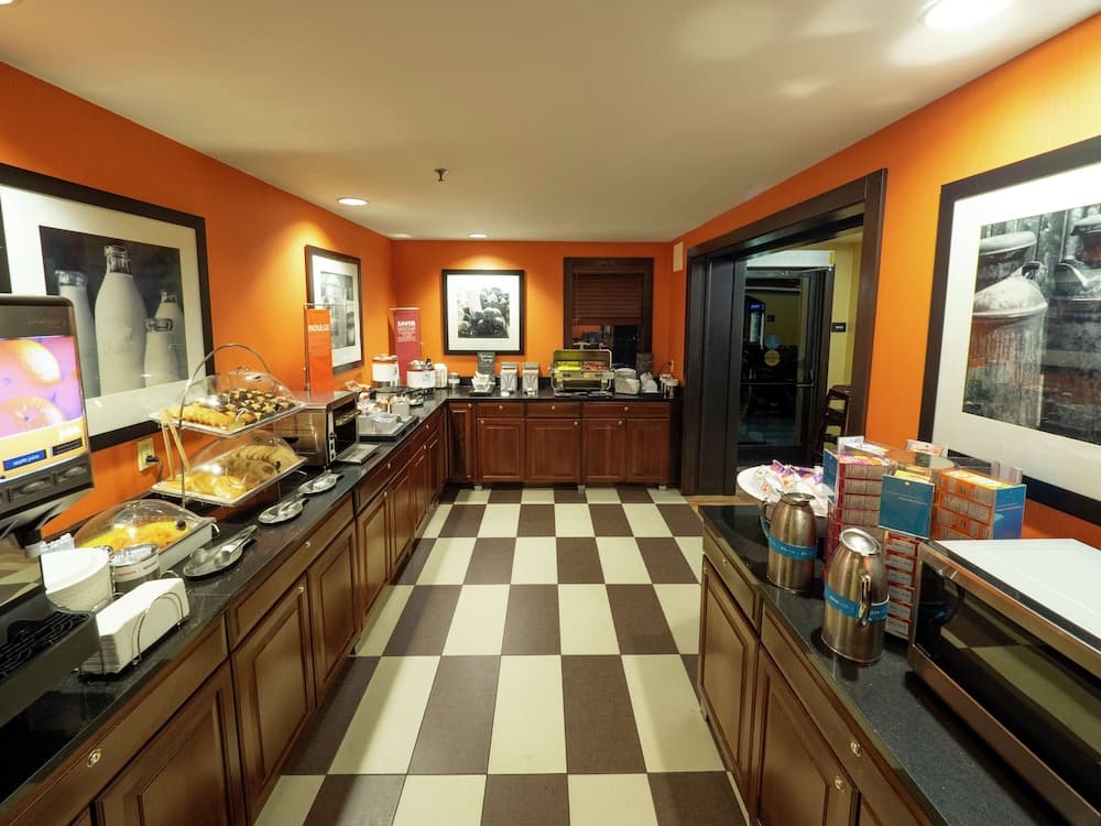 Hampton Inn Hazleton gallery photo in Sugarloaf, PA — image 4