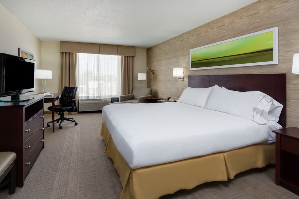 Holiday Inn Express Wilkesboro by IHG property views in North Wilkesboro, NC — gallery photo 3