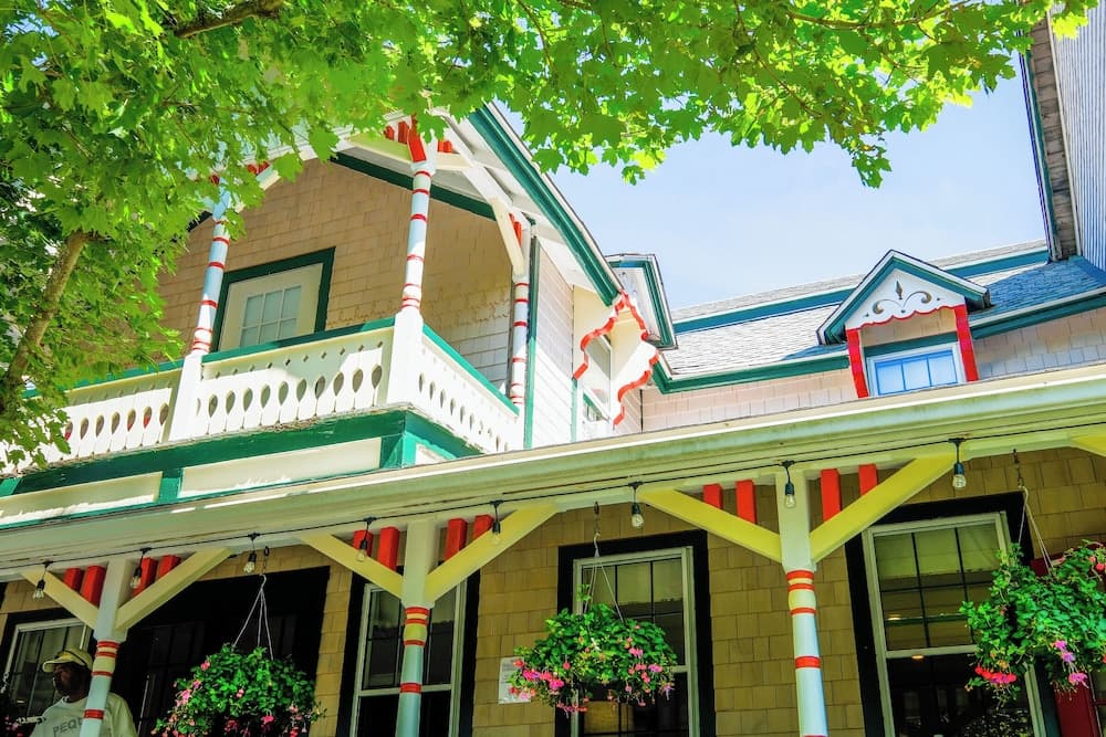 Pequot Hotel gallery photo in Oak Bluffs, MA — image 29