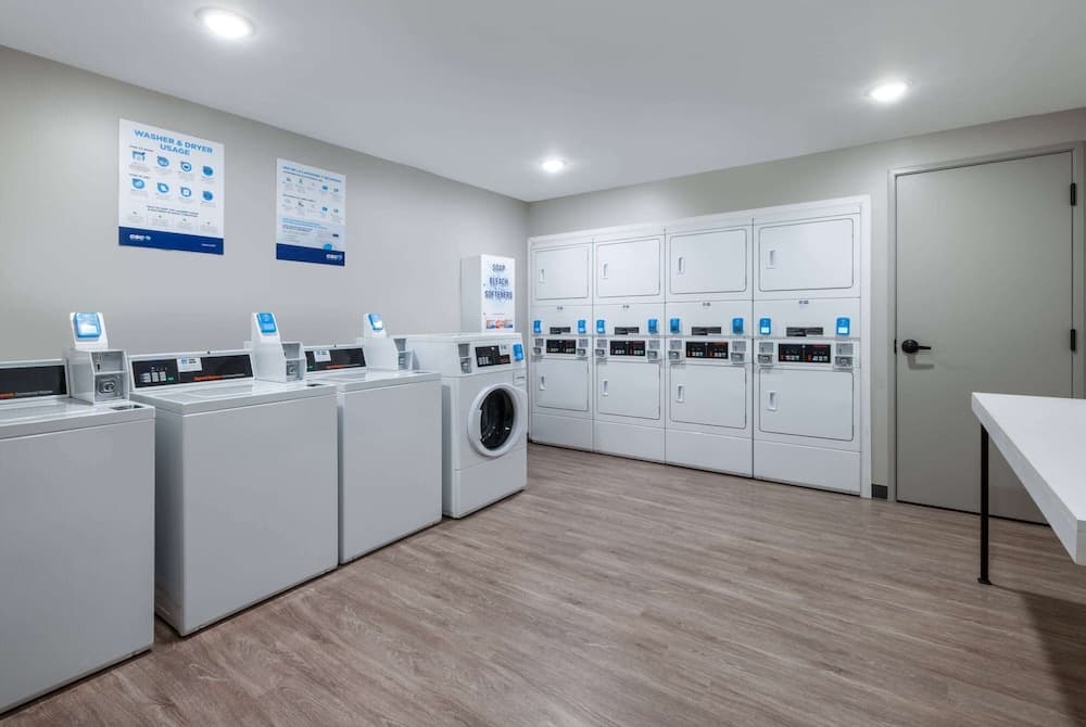 Echo Suites Extended Stay By Wyndham Johnson City Medical Cr gallery photo in Johnson City, TN — image 33