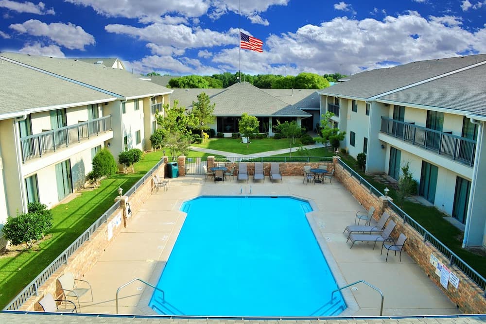 Ashmore Inn and Suites property views in Lubbock, TX — gallery photo 3