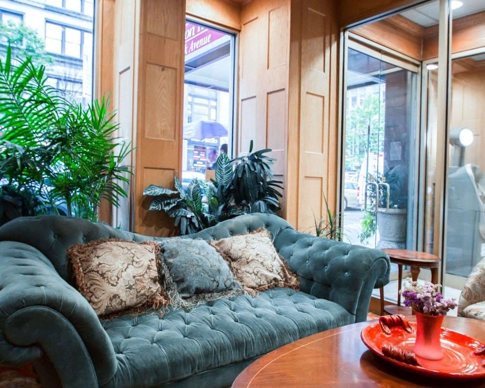 Clarion Hotel Park Avenue property views in New York, NY — gallery photo 3