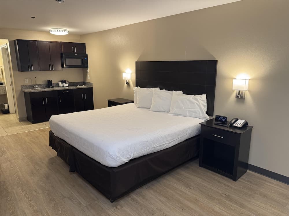 SureStay Studio by Best Western Gonzales interior in Gonzales, LA — gallery photo 2