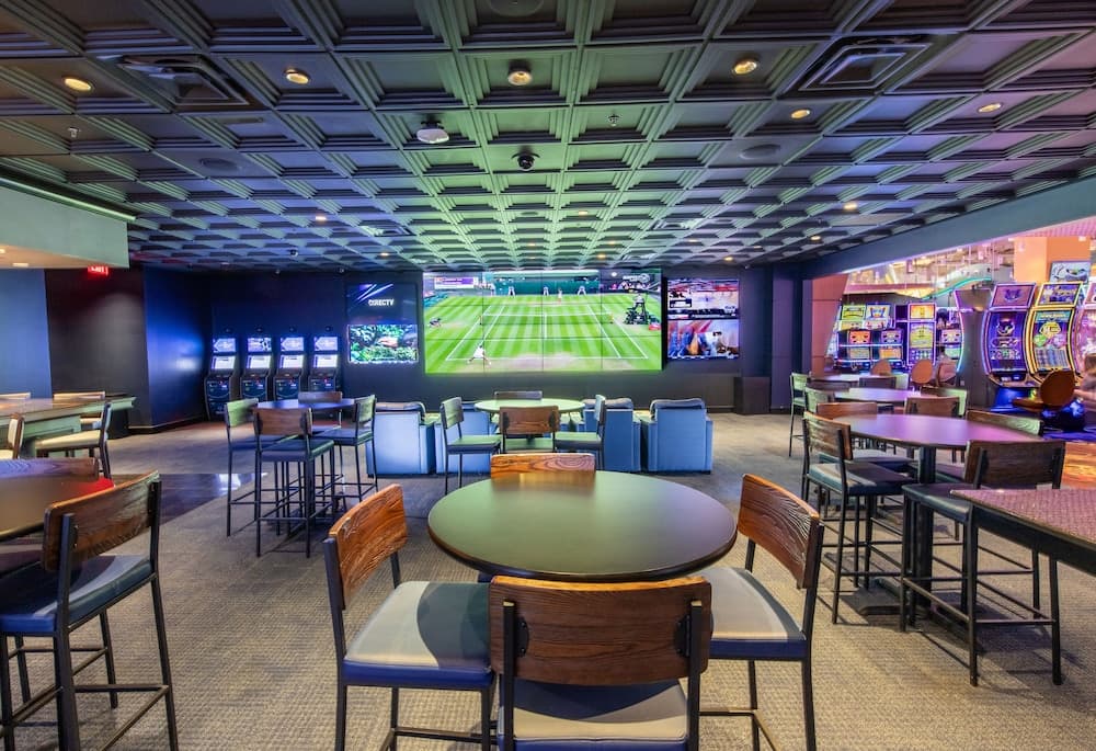 Delta Downs Racetrack Casino Hotel gallery photo in Vinton, LA — image 30