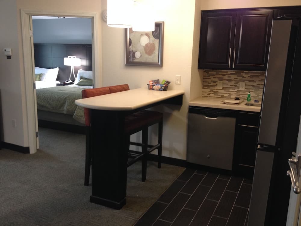 Staybridge Suites Schererville by IHG gallery photo in Schererville, IN — image 18