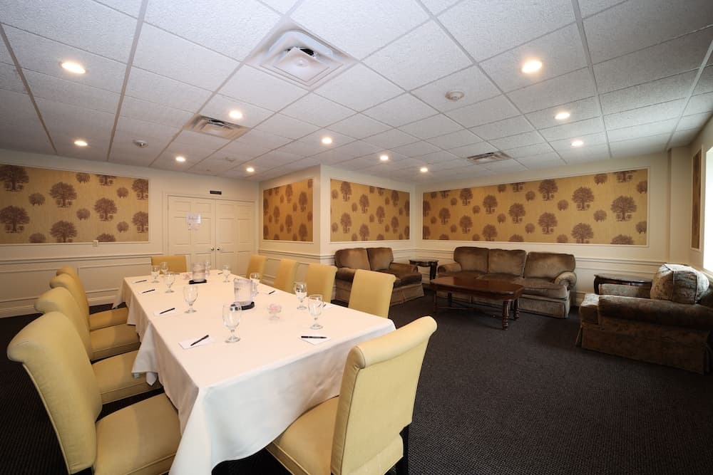 The Grand Resort gallery photo in Warren, OH — image 48