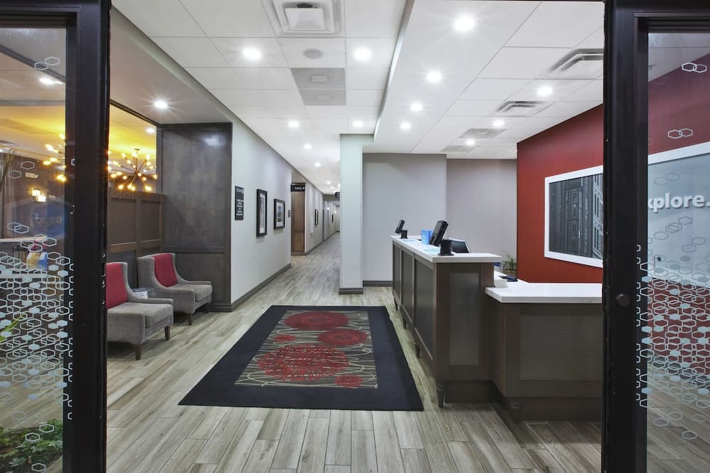 Hampton Inn by Hilton Detroit Dearborn property views in Dearborn, MI — gallery photo 3
