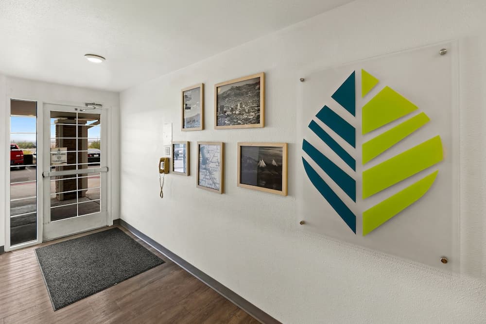 WoodSpring Suites El Paso I-10 Southeast interior in El Paso, TX — gallery photo 2