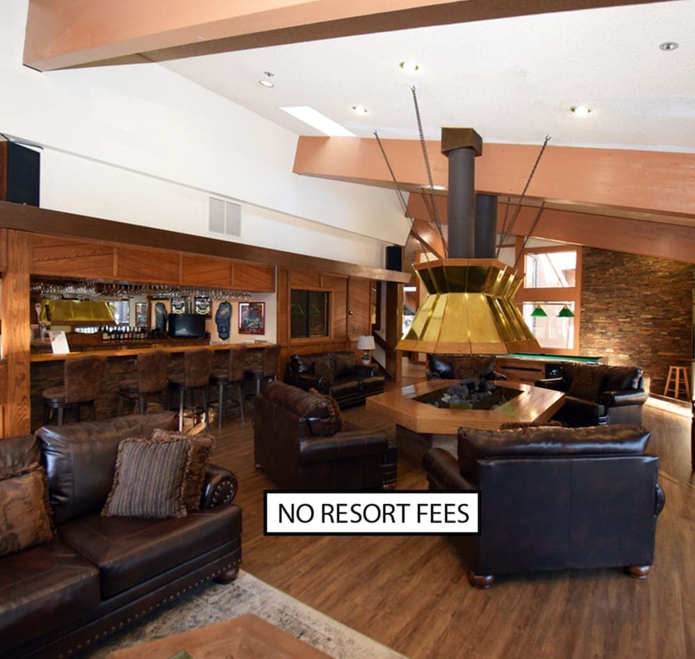 Club Tahoe featured exterior or lobby in Incline Village, NV — similar hotel