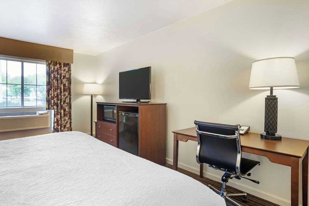 Best Western Clovis Cole gallery photo in Clovis, CA — image 19