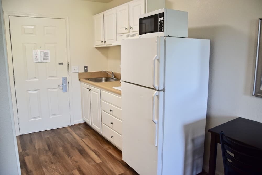 Stay Plus Extended Stay Suites gallery photo in Auburn, AL — image 4