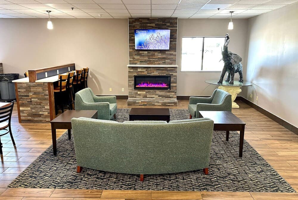 AmericInn & Suites By Wyndham Baraboo Event Center property views in Baraboo, WI — gallery photo 3
