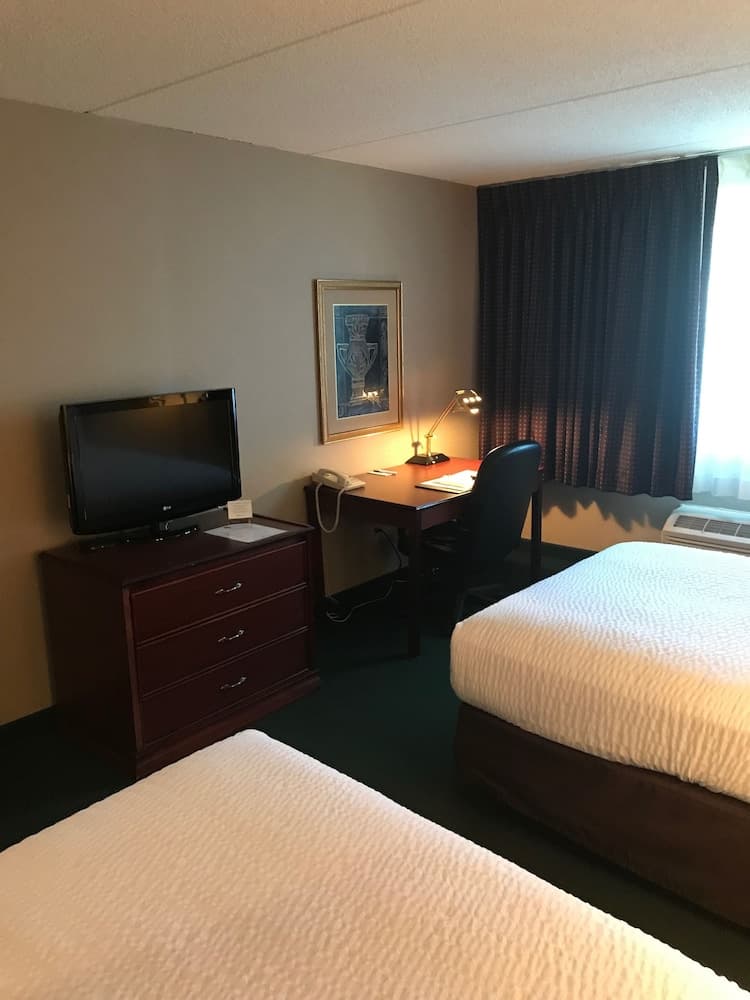 The Marx Hotel property views in Oneonta, NY — gallery photo 3